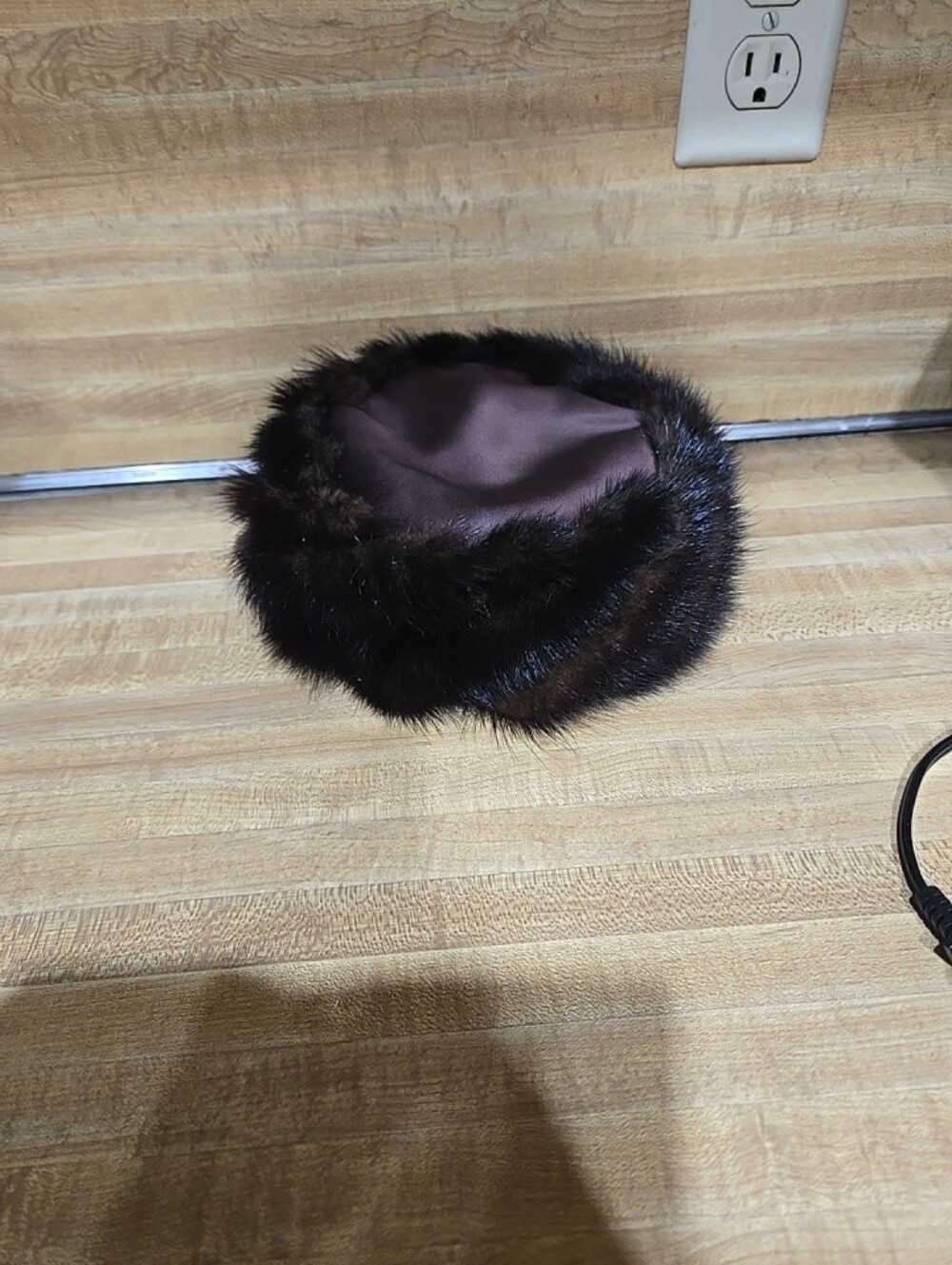 Vintage Fur Pillbox Hat 50's 60's Styled by Coralie Retro Classic Mod Mink - Picture 8 of 11